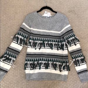 NWT the lane women’s sweater size S grey/fringe